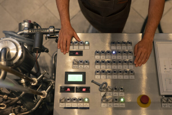 working abroad with machine licenses - Noble training group
